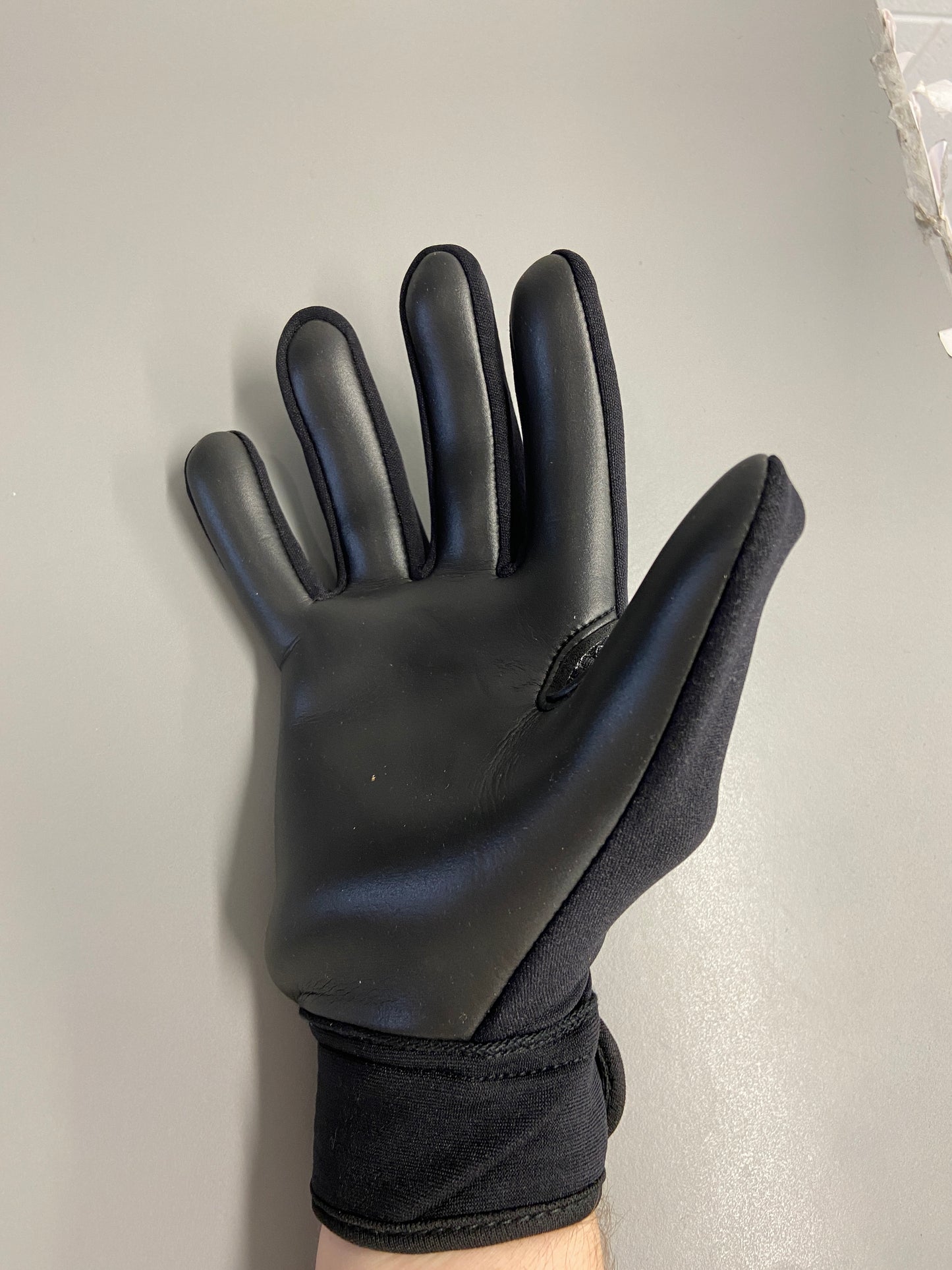 Rolo Original Black Gaelic Gloves